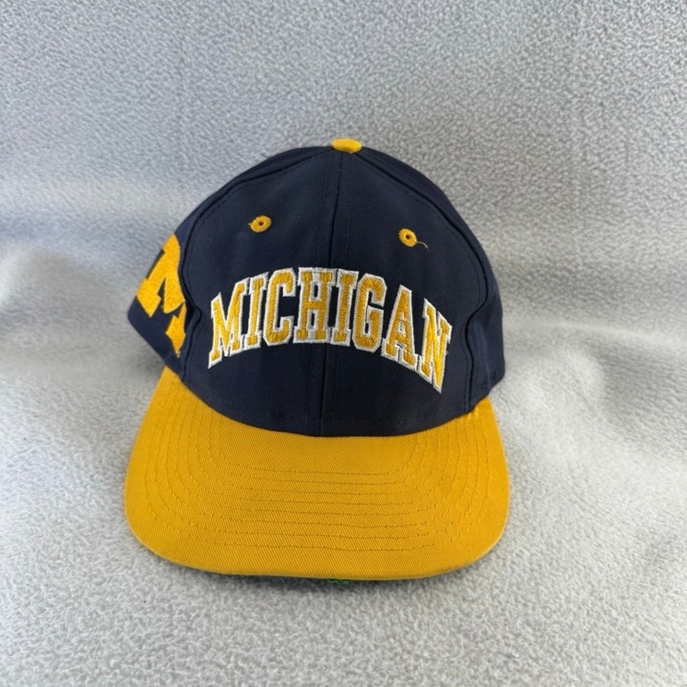 Vintage University Of Michigan Hat Adult One Size Blue Yellow Embroidered Arch